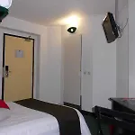 Kyriad Eco Lille Sud - Godault Отель 2*