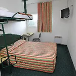 Kyriad Eco Lille Sud - Godault