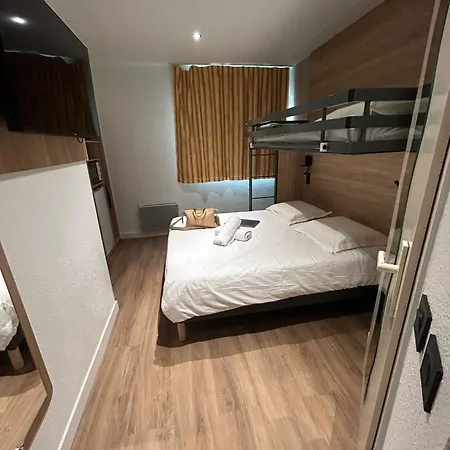 Hotel Kyriad Eco Lille Sud - Godault