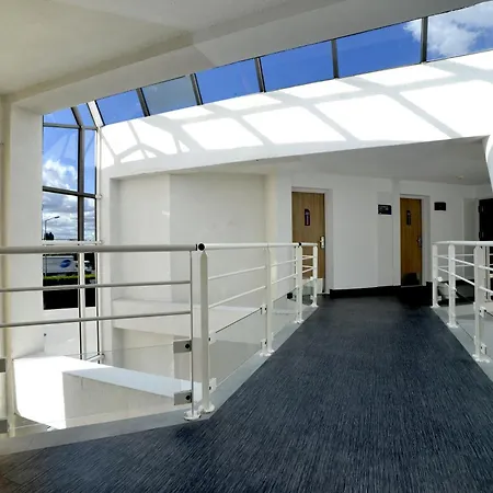 Hotel Kyriad Eco Lille Sud - Godault