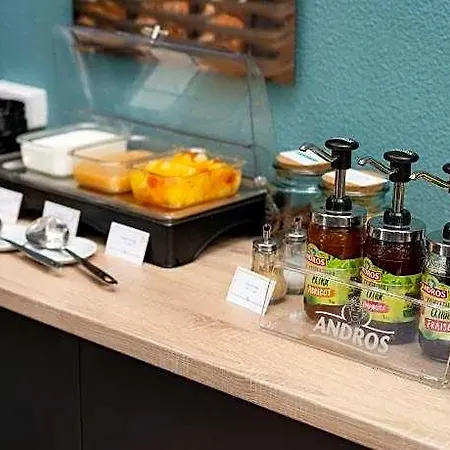 Kyriad Eco Lille Sud - Godault 2* ノイエル・ゴドー