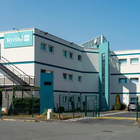 Kyriad Eco Lille Sud - Godault 2*