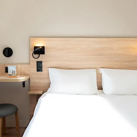Hotel Kyriad Eco Lille Sud - Godault