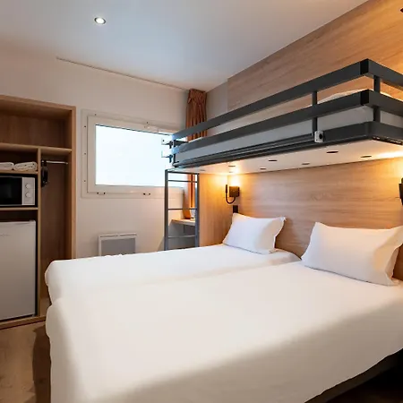 Kyriad Eco Lille Sud - Godault Отель