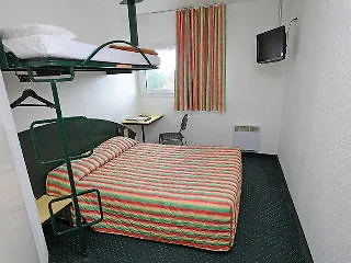 Kyriad Eco Lille Sud - Godault